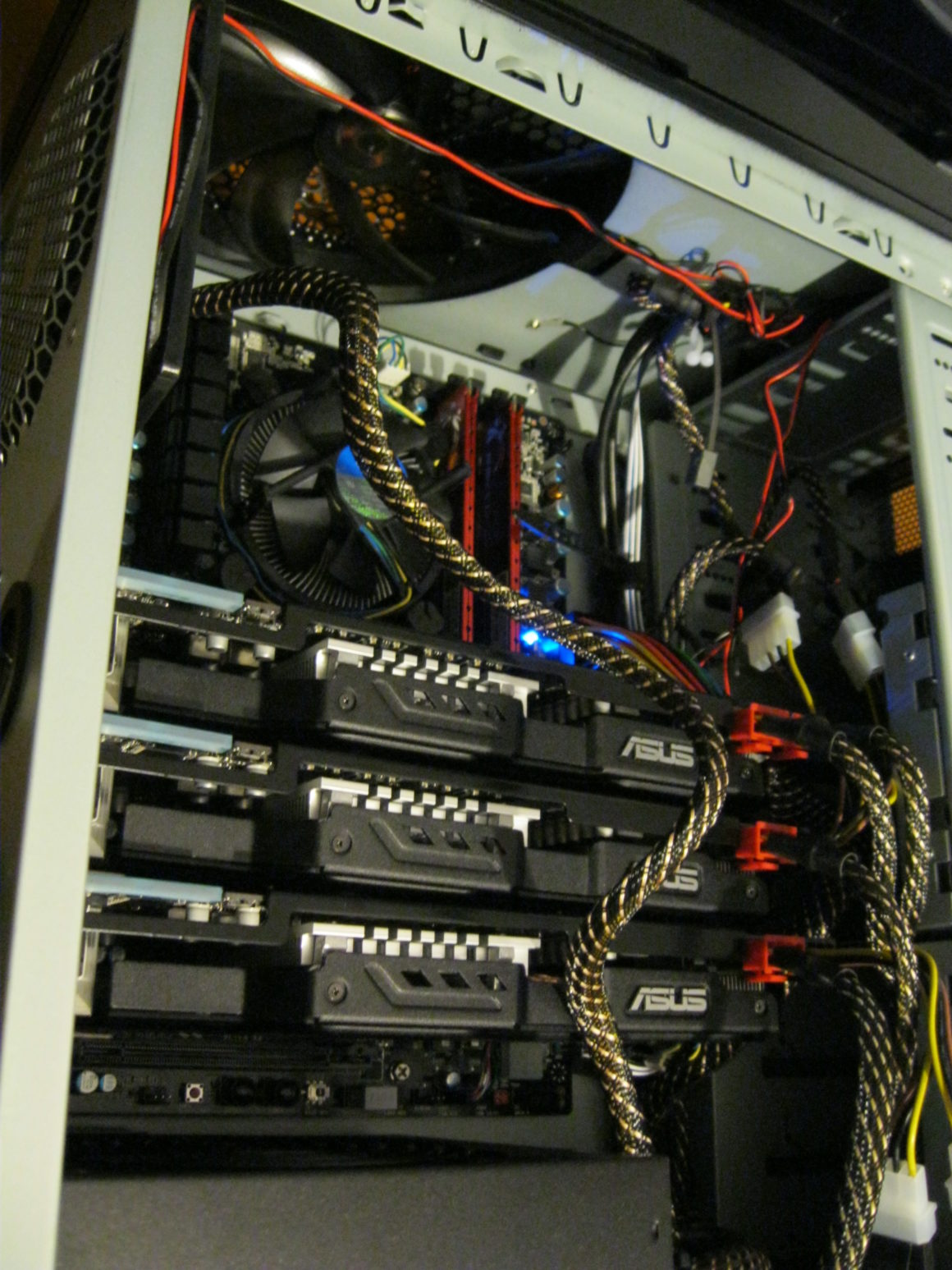 How to Build a Bitcoin Mining Rig From Scratch ewoah